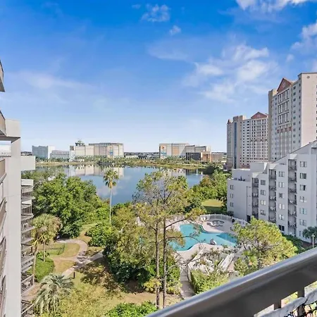 6165 Cozy Condo 3 Min Universal